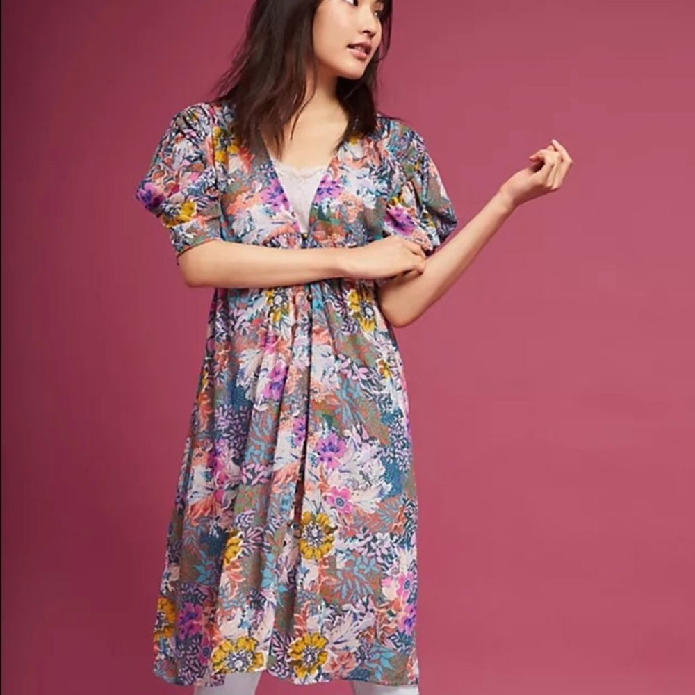 - Anthropology Akemi+Kin size XS floral dress in great condition